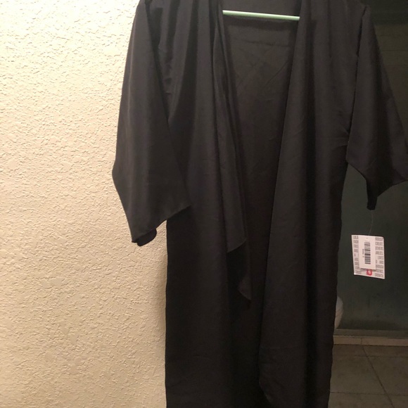 LuLaRoe Jackets & Blazers - Small BLACK Satin Lularoe Shirley